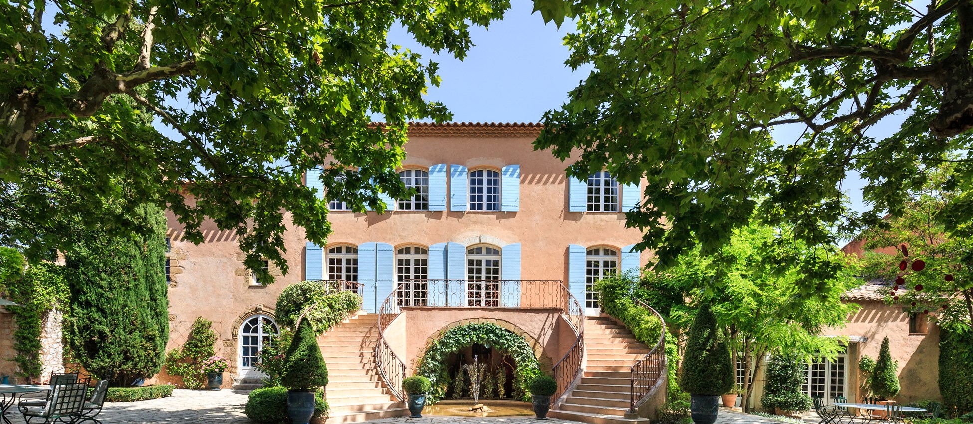 Chateau Vignelaure Estate